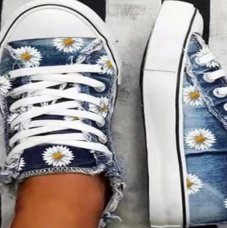 2022 New Women Comfortable  Denim Canvas Flats Flower Vulcanized Female Summer Fashion Lace-up Sneakers Ladies Casual Shoes
