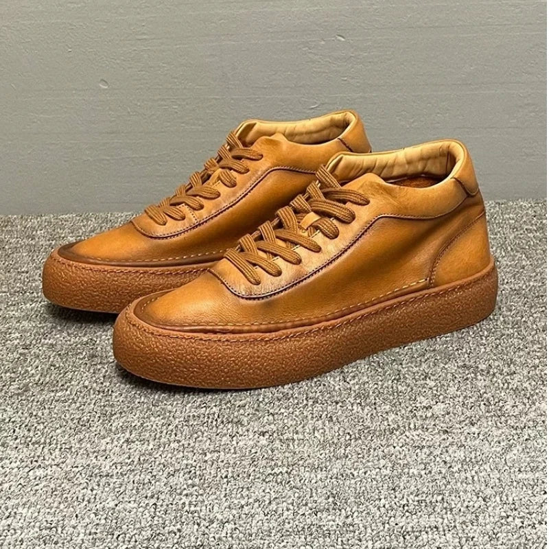 2025 New Men's Fleece Lined High Top Shoes, Retro Leather Work Boots with Chunky Sole, All-Day Comfort Winter Casual Sneakers